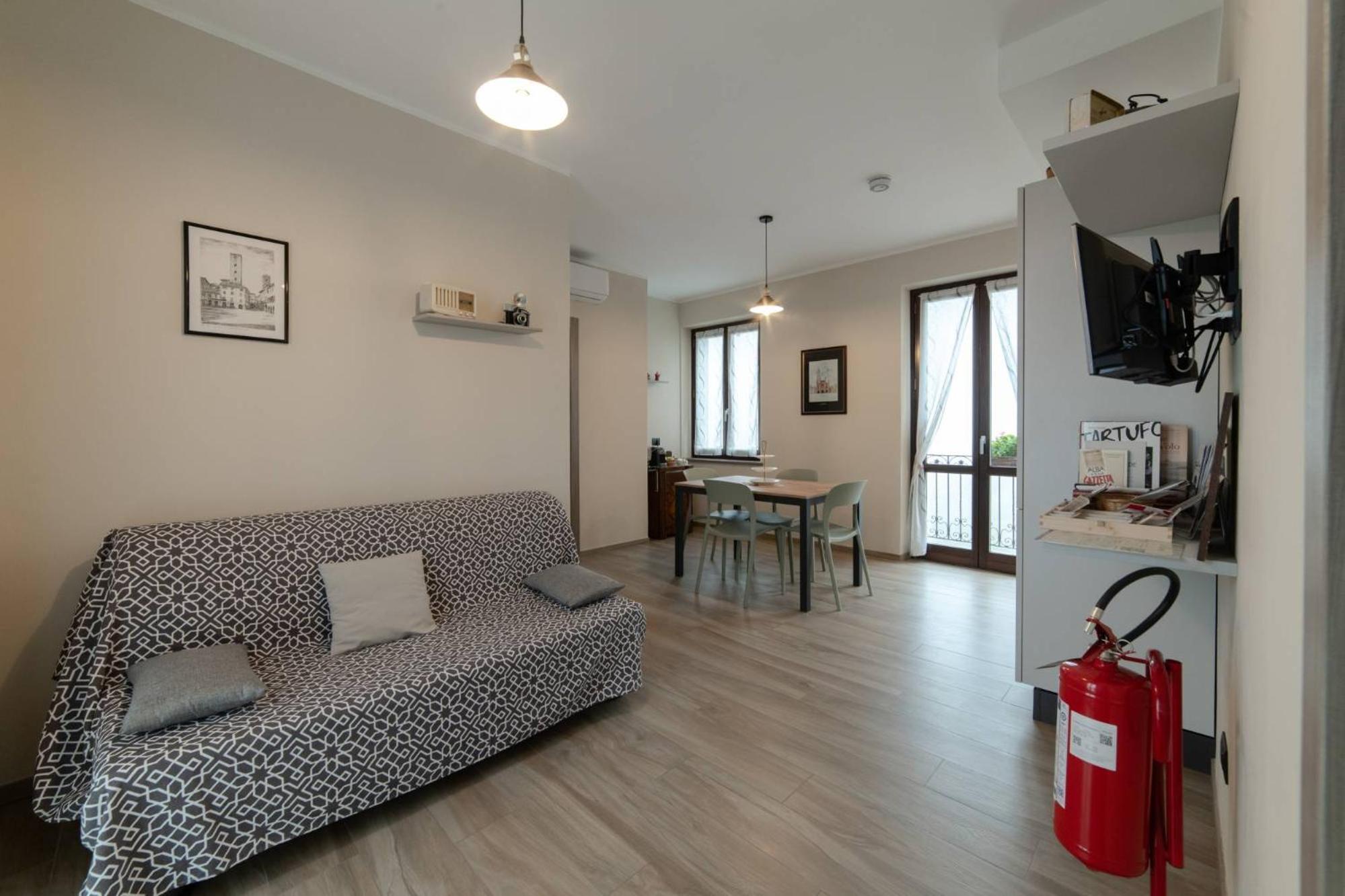 Casa Rubbo - Appartamento In Collina 'Monviso' Alba  Dış mekan fotoğraf